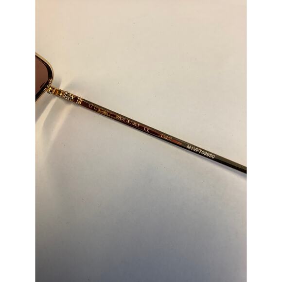 Gucci Women's Gold Red Cat Eye Rectangular Sunglasses Made in Italy K27-17 - Picture 5 of 9